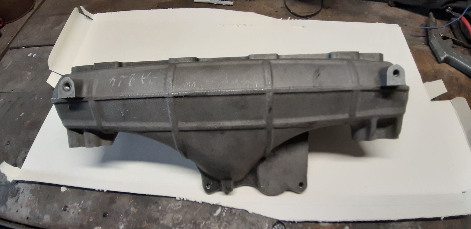 Kolektor ssący  03g129713