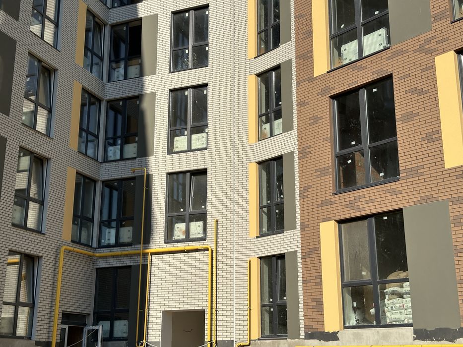 Продаж 1-кімнатної квартири в новому будинку
