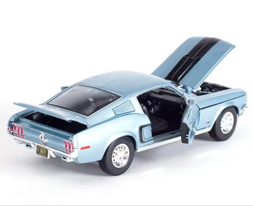 1:18 Ford Mustang GT машинка металева іграшка колекційна модель авто