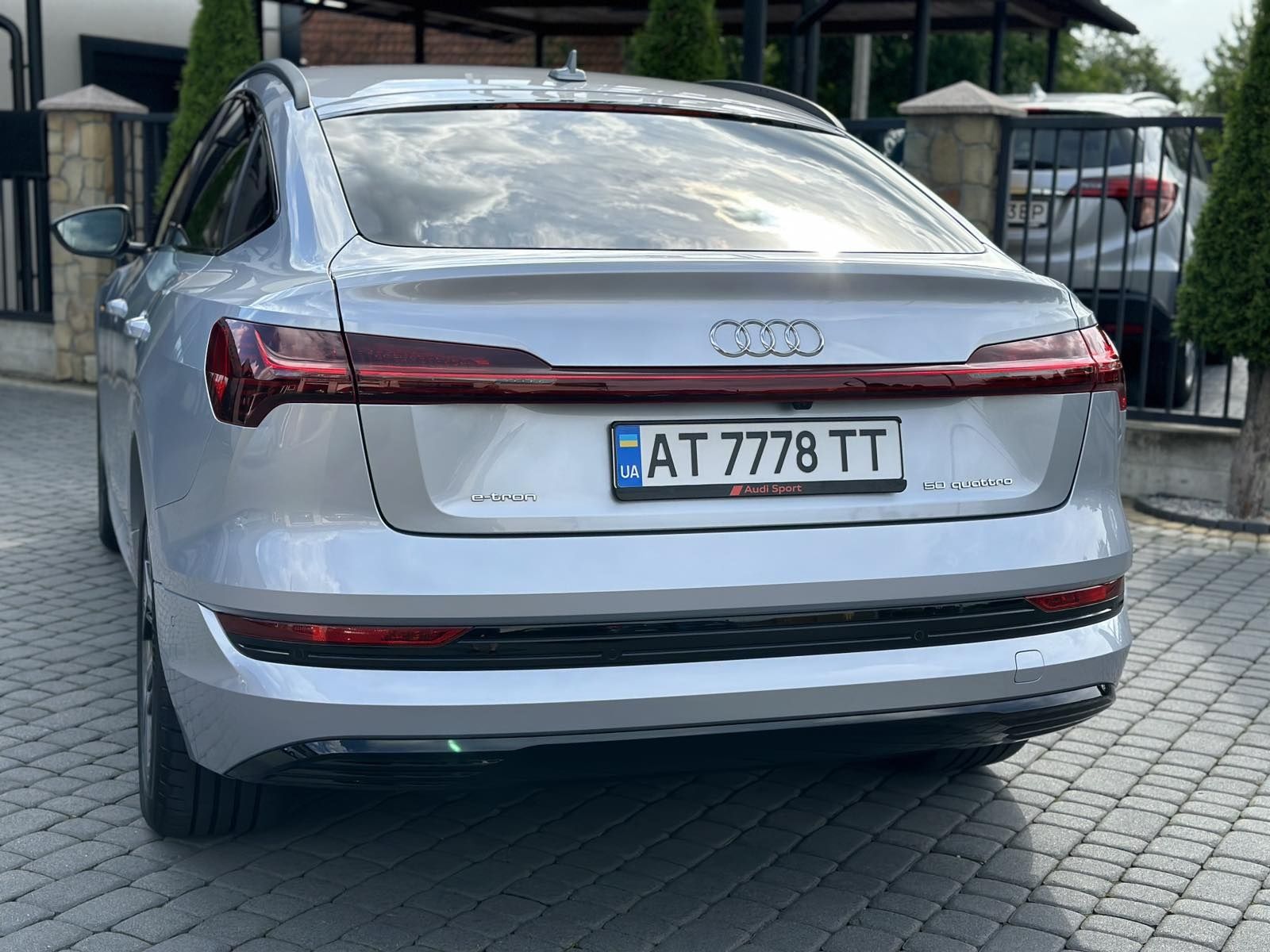 AUDI E-TRON європа