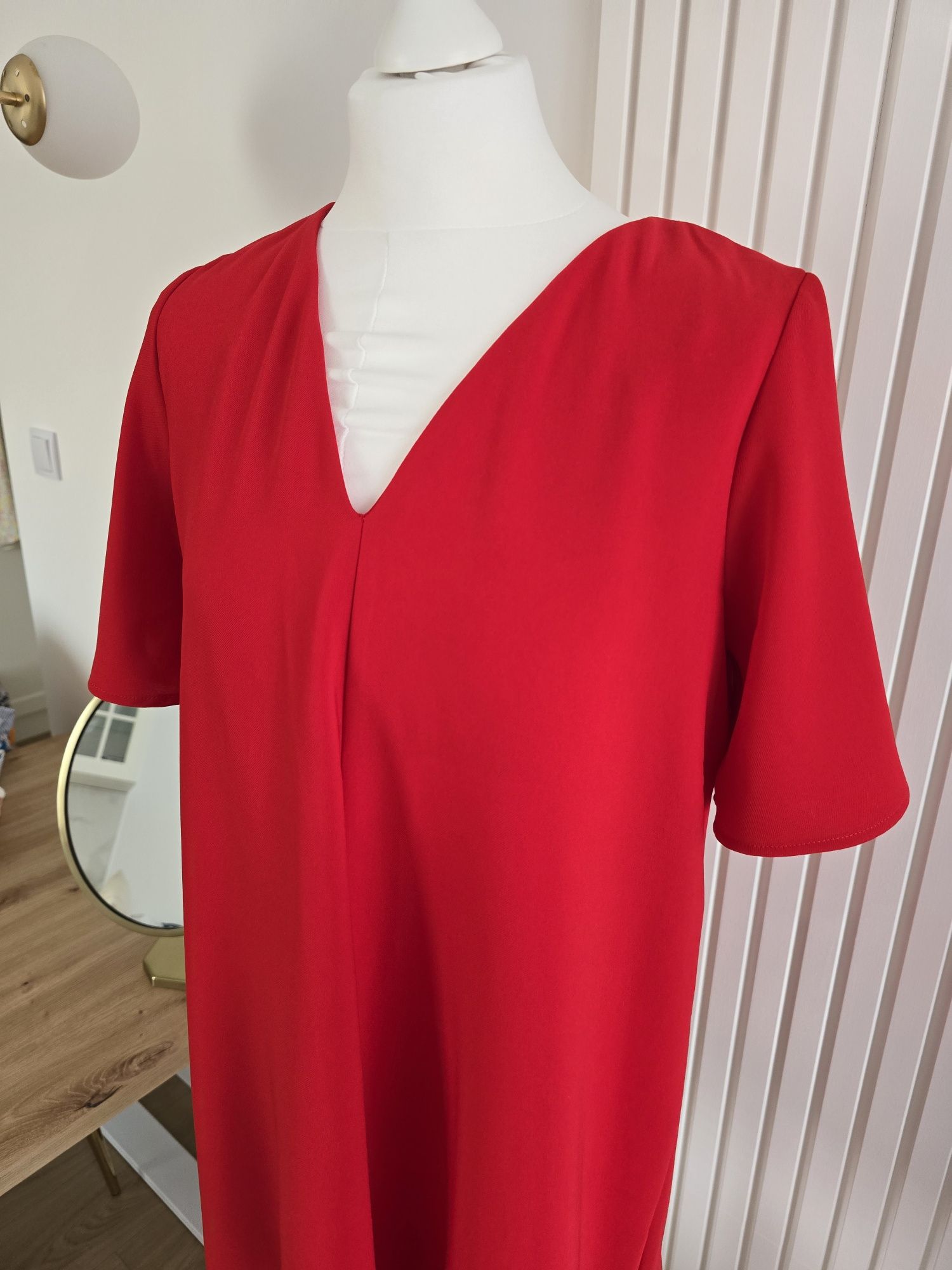 Sukienka 38 Zara czerwona trapezowa mini bdb codzienna