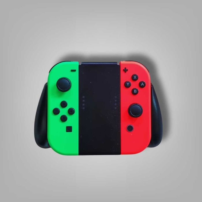 Nintendo Switch OLED + FC25 + 2 joy-cons extra