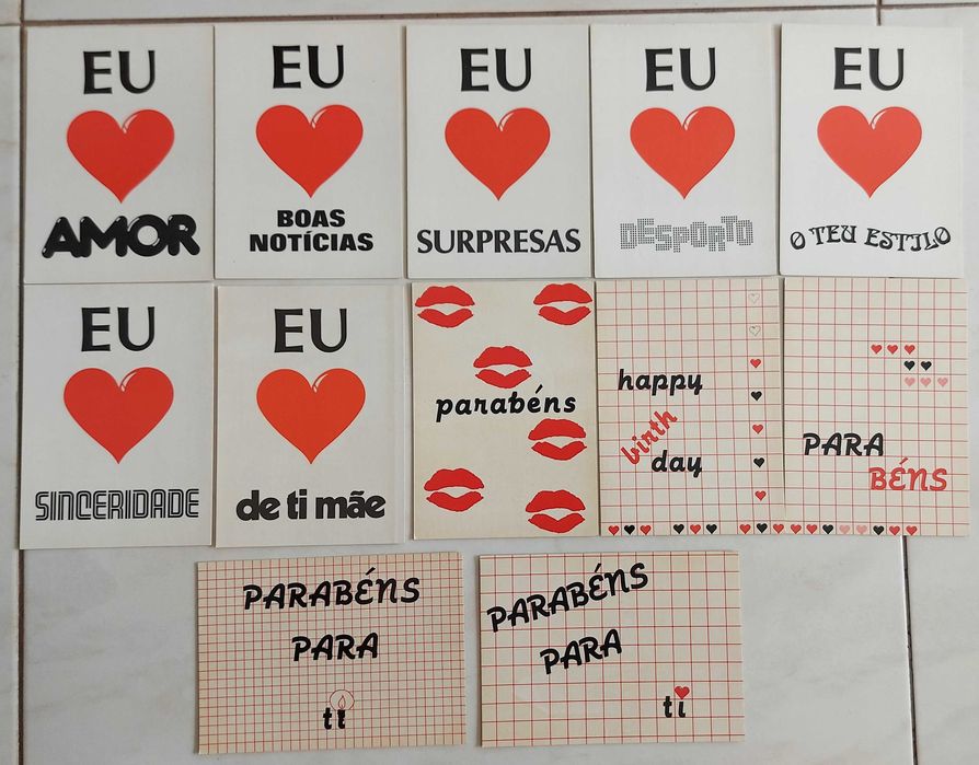 Cartões postais e cartões com frases
