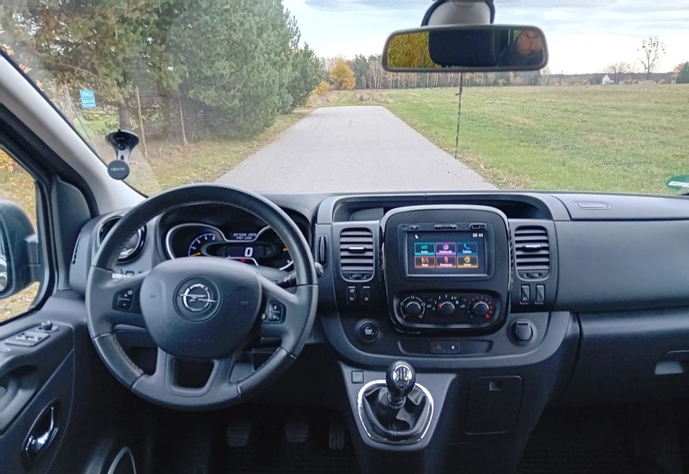 Opel Vivaro 2015