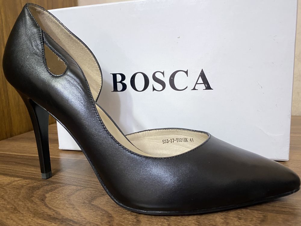 Продам туфли BOSCA / каблук (40-41р.)