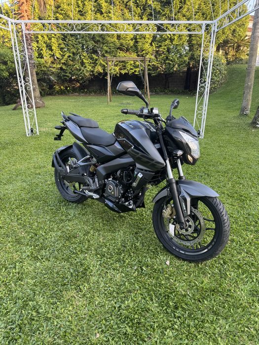 Vendo Moto Bajaj Pulsar NS 200