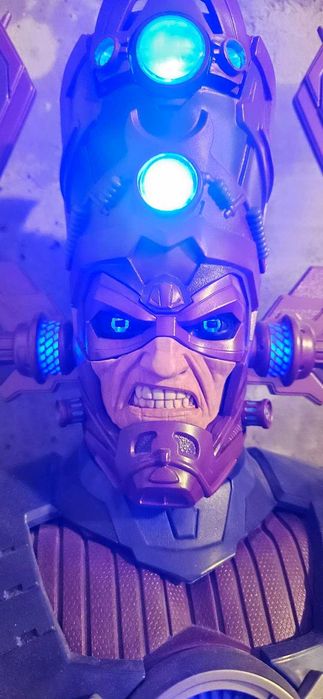 Galactus Marvel Legends figurka spiderman avengers Fantastic Four dc