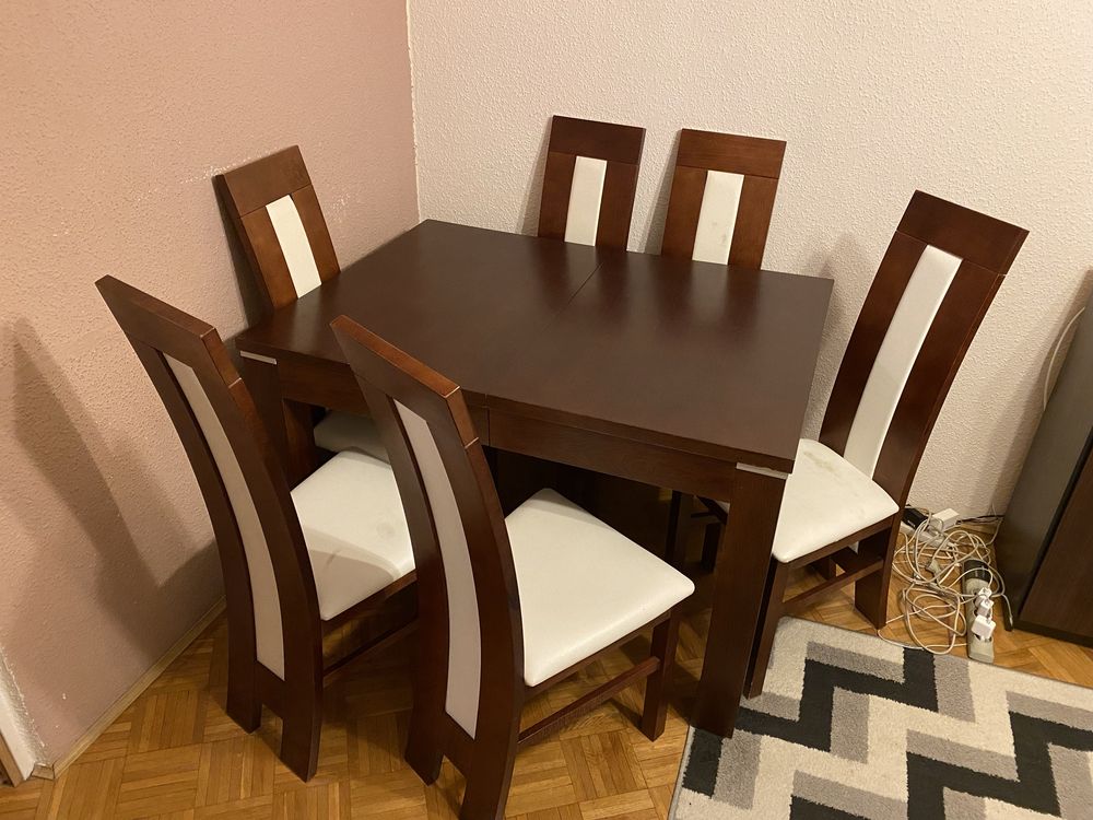 Debowy stół z krzeslami // Lite drzewo
