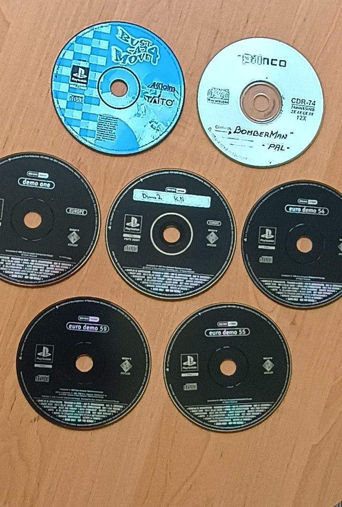 Kabel AV do PlayStation 1 + płyty do Ps1
