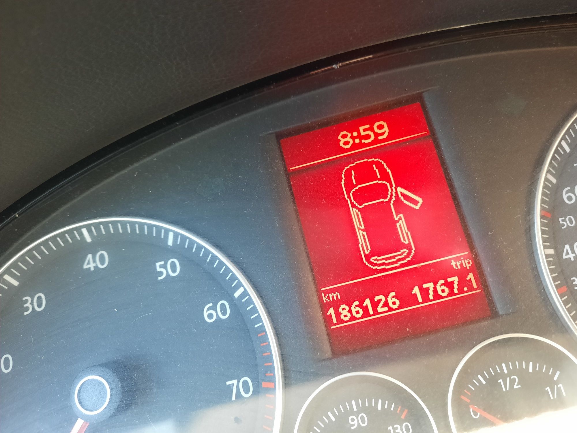 Фольцваген тоуран 1.6 автомат
