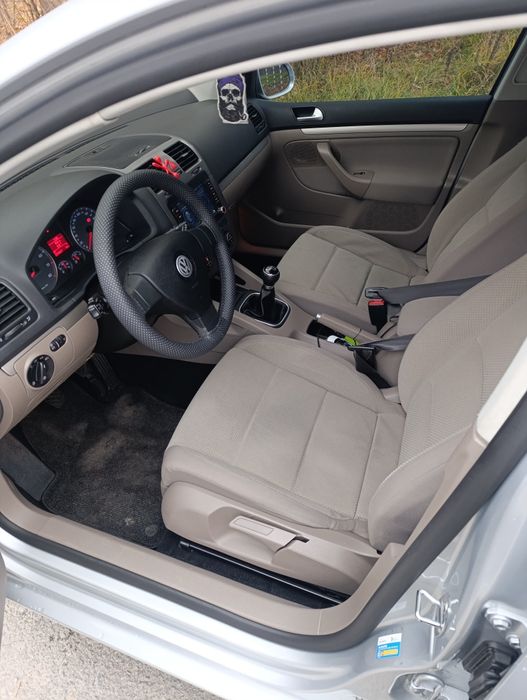 Volkswagen Golf 5 1.4 tsi