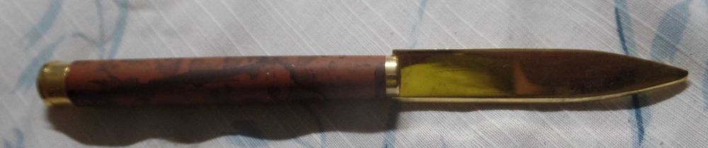 Conjunto de 2 canetas mais 1 abre cartas (69)