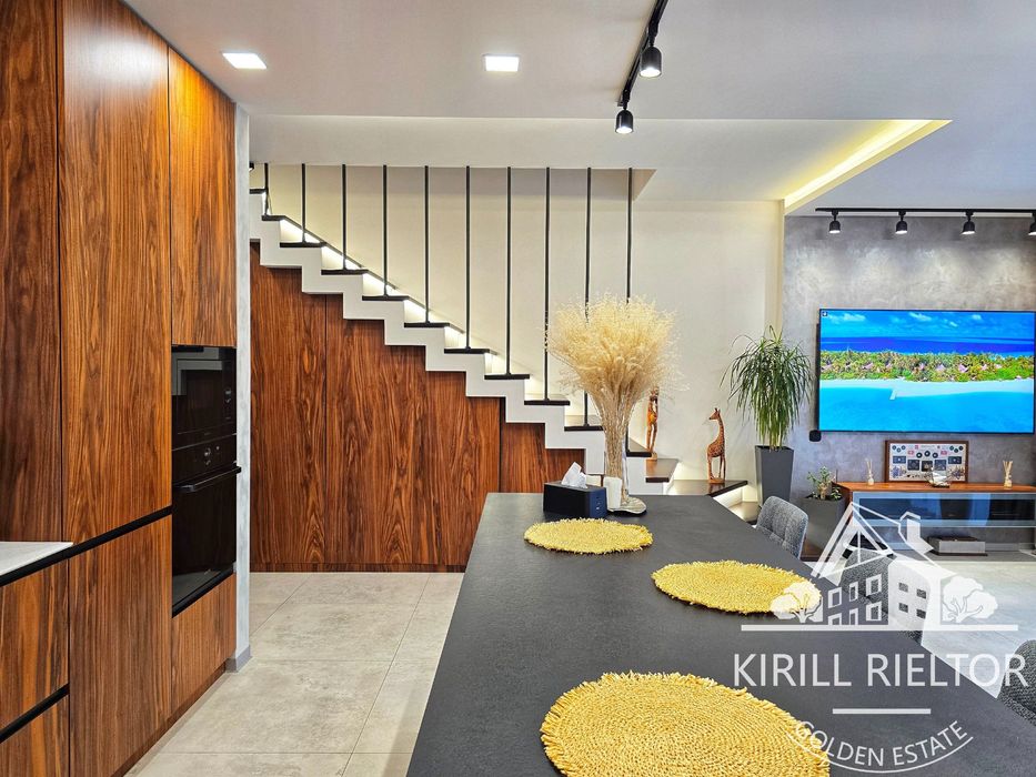 Продается таунхаус с ремонтом в коттеджном городке Золотые Ключи