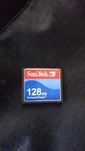 Cartão CF marca ScanDisk 128 MB