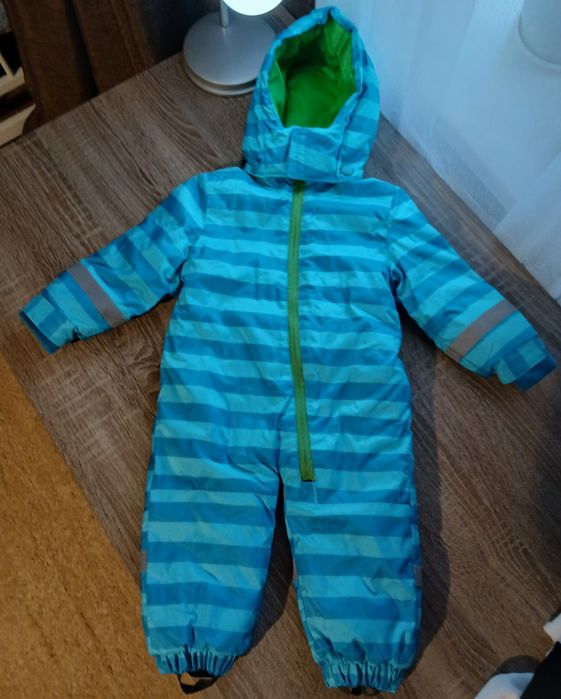 Продам дитячий комбез р80