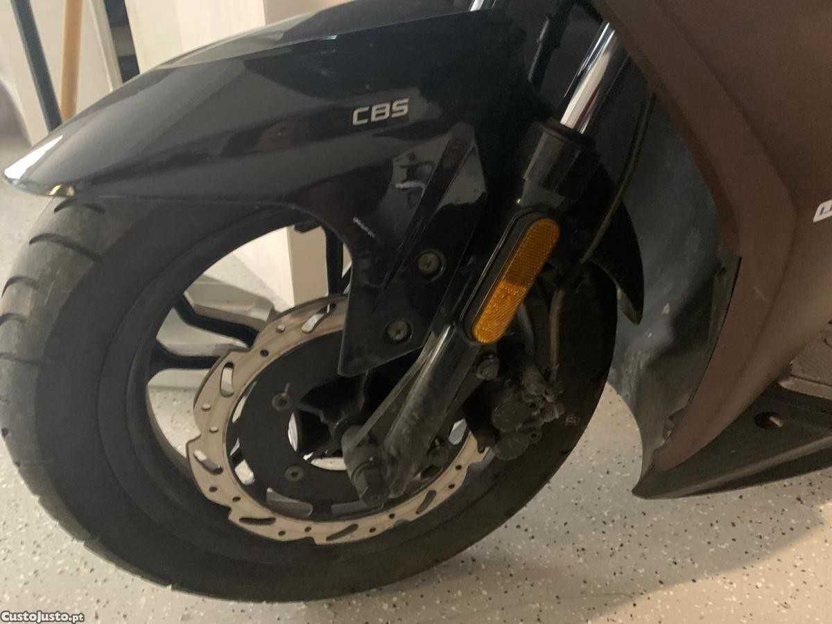 Scooter Jet 14 125 cc Novissima com garantia ate 2028
