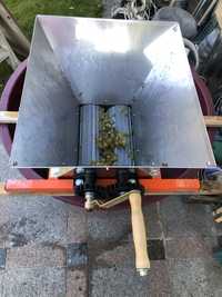 Дробилка-пресс для винограда