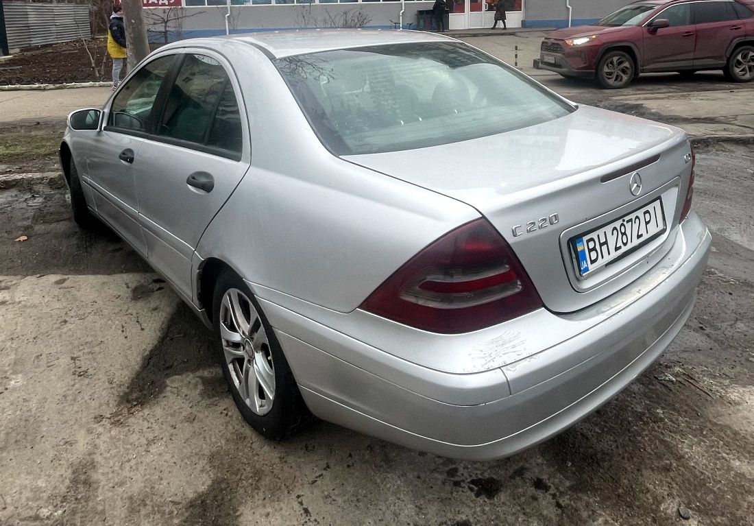Mercedes C 220 W203