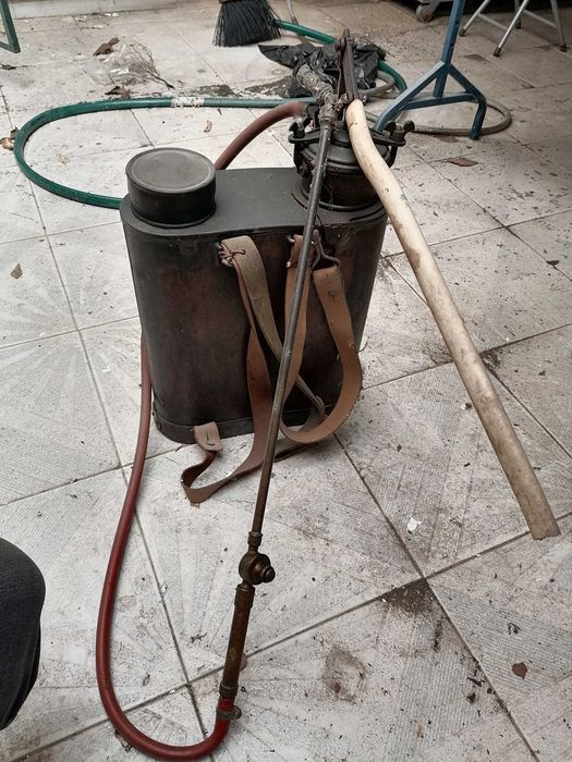 Pulverizador cobre antigo Aceito Pi