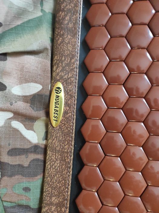 Продам подушку-валик nuga best.