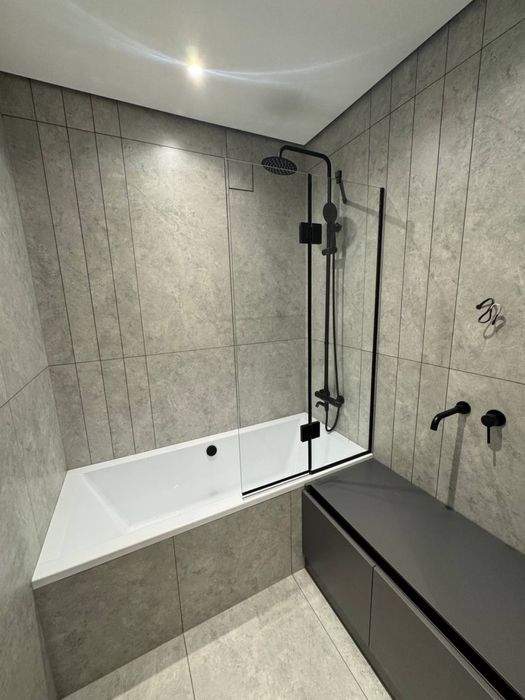 Продаж 3 квартири з ремонтом