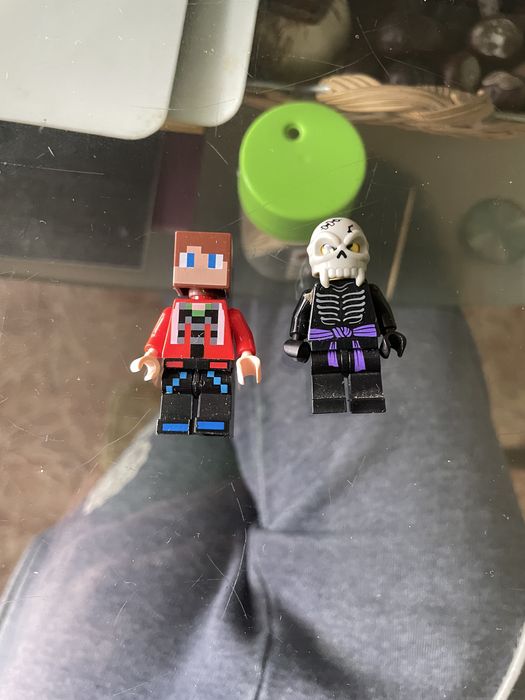 Lego міні фігурки