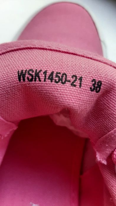 Літні жіночі мокасини