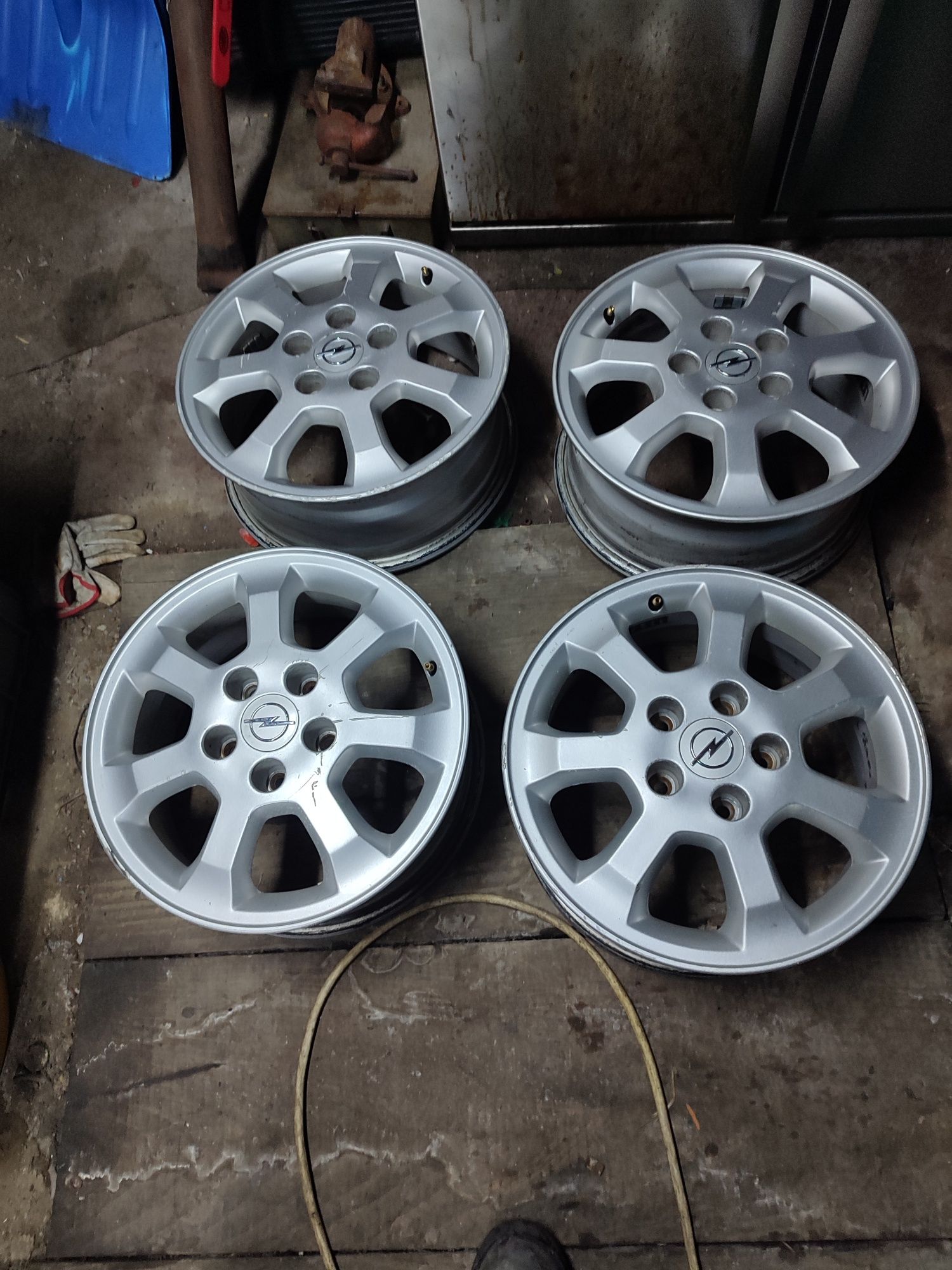 Felgi aluminiowe Opel 15 5 x 110 oryginał