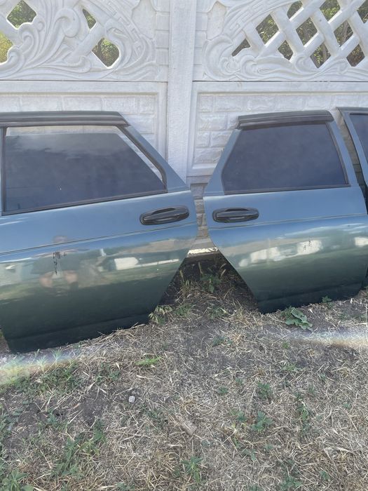 Двері на пріору ЗП