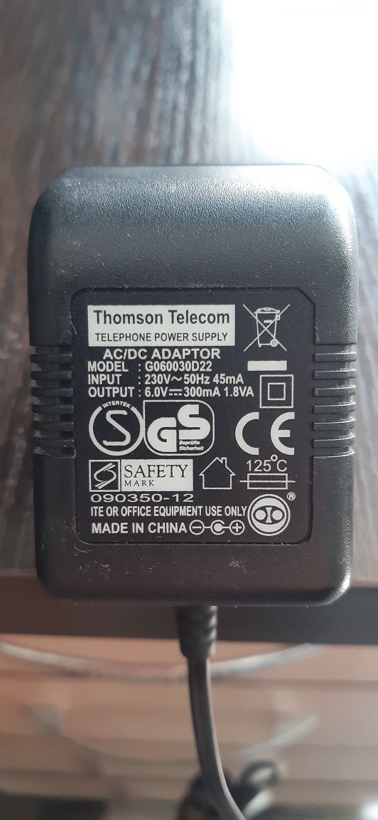 Блок питания 6.0V  0.3A  Model (G06030D22) 3.4 мм