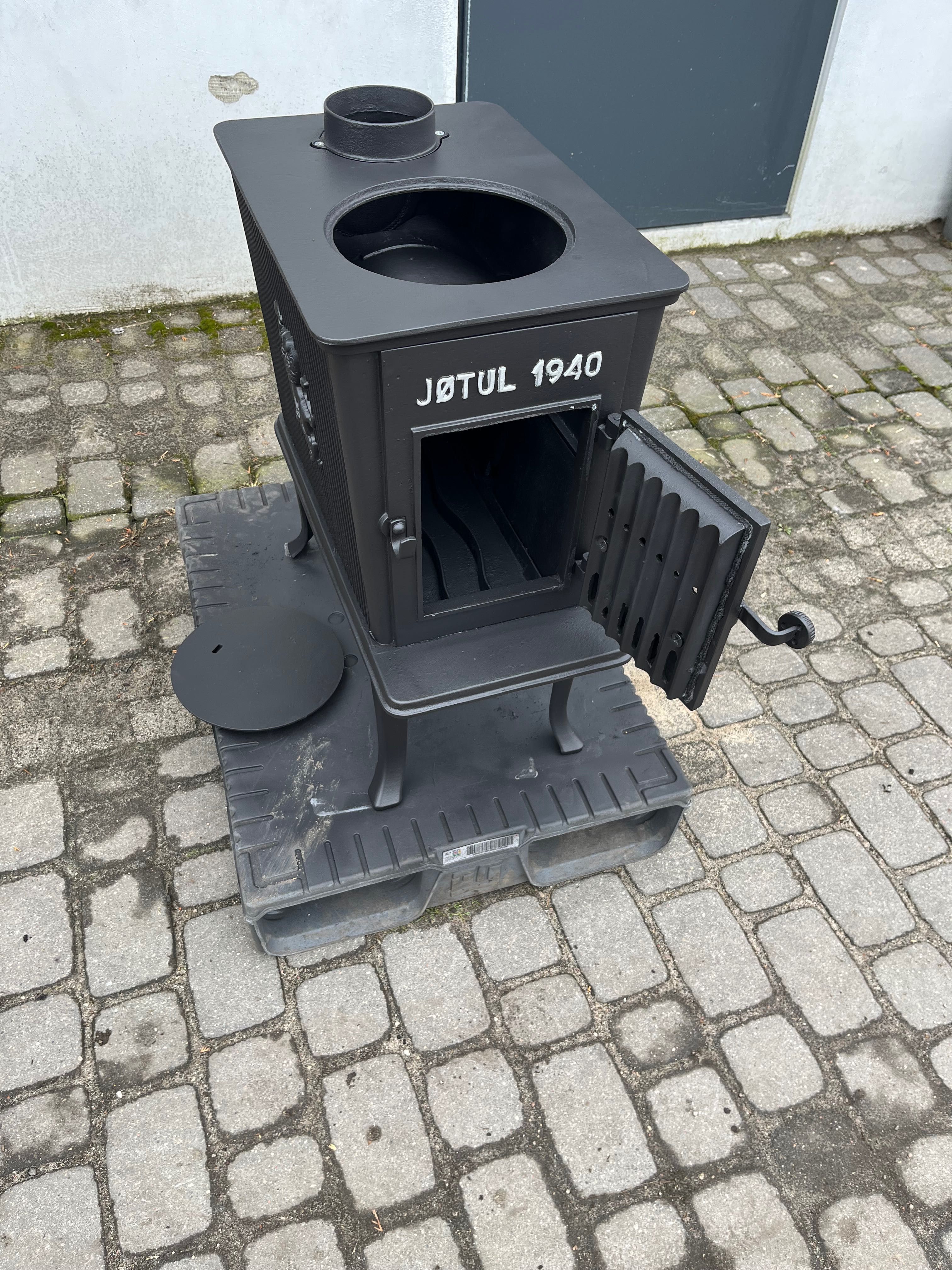Piec Koza Jotul 1945