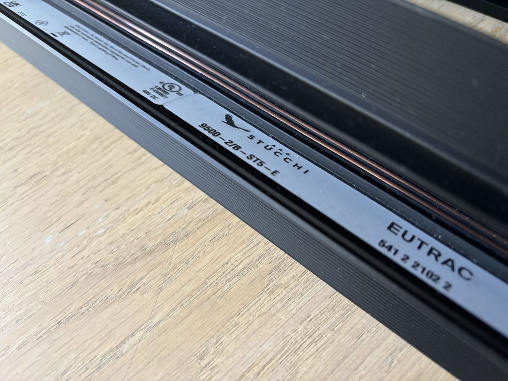 Szynoorzewody Aqform High Multitrack w kolorze czarnym - 1m.