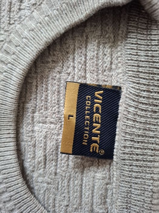 Чоловічий  светр