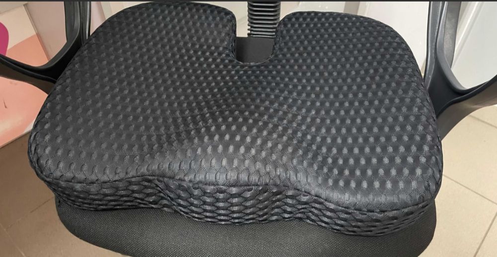 Ortopedyczna Poduszka /Siedzenie Visco
Memory - Komfort dla Kręgosłupa