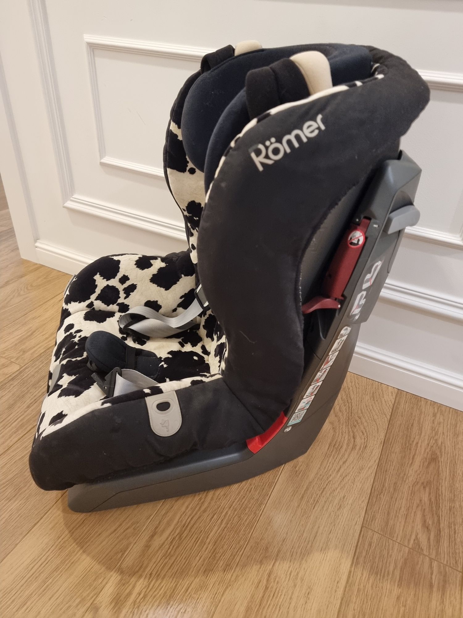 Fotelik samochodowy Britax & Romer King Plus Cowmooflage 9-18Kg