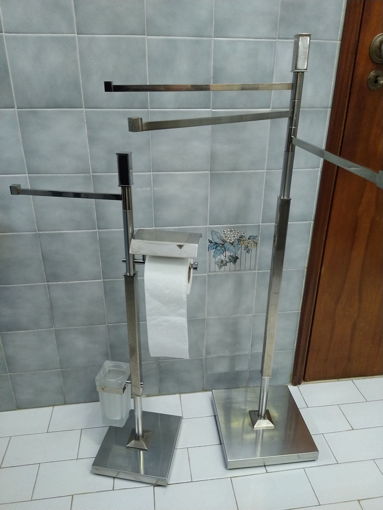 Toalheiro para WC apartamento casa banho quarto escritório restaurante