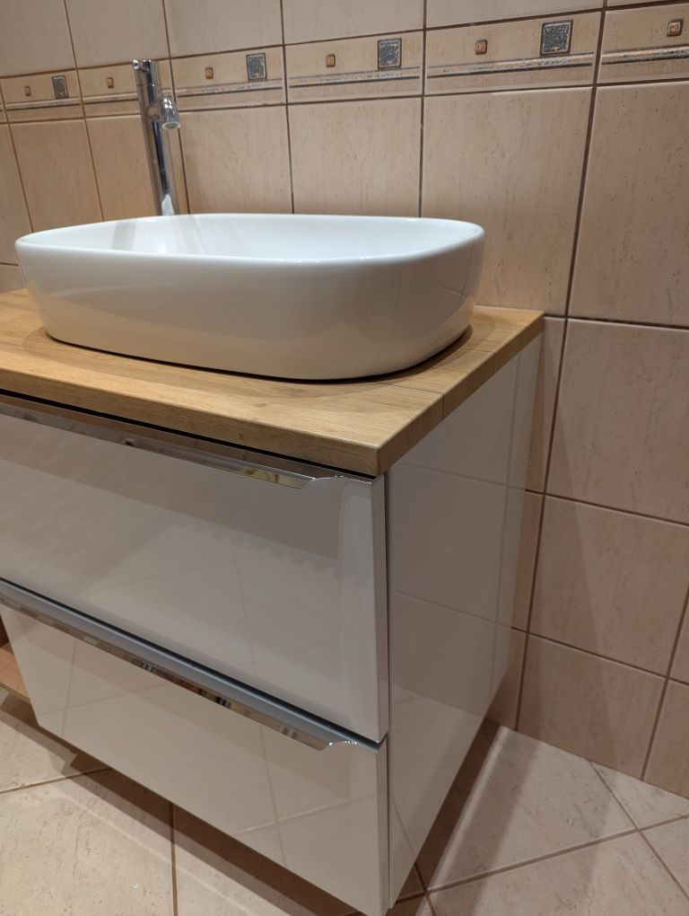 Komplet Comad Capri - szafka 80, szuflady, blat, umywalka, bateria