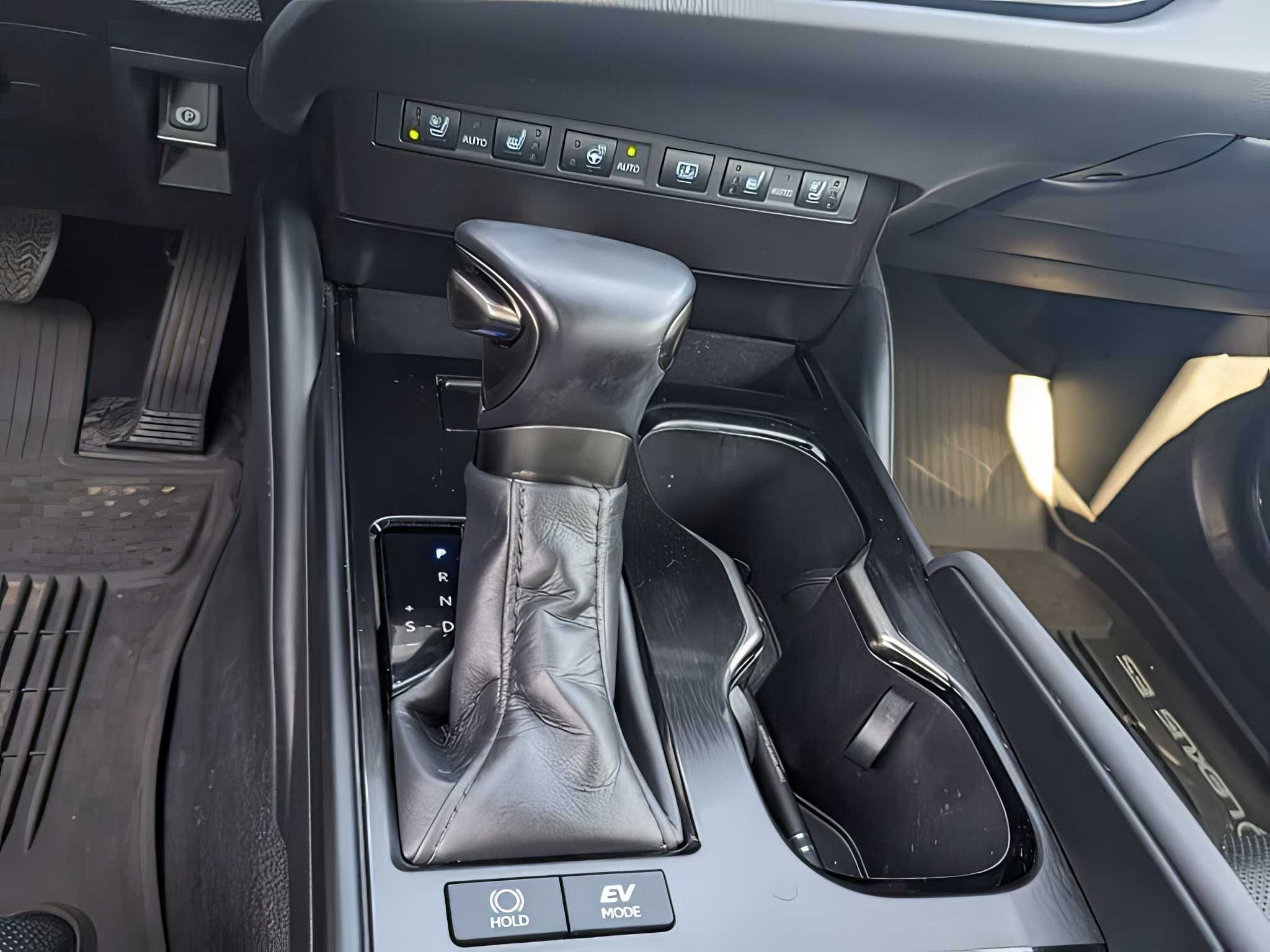 2023 Lexus ES Hybrid 300h