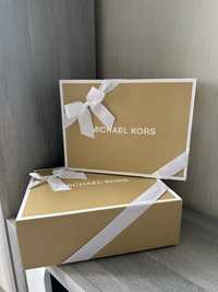 Подарункова коробка , упаковка Michael Kors