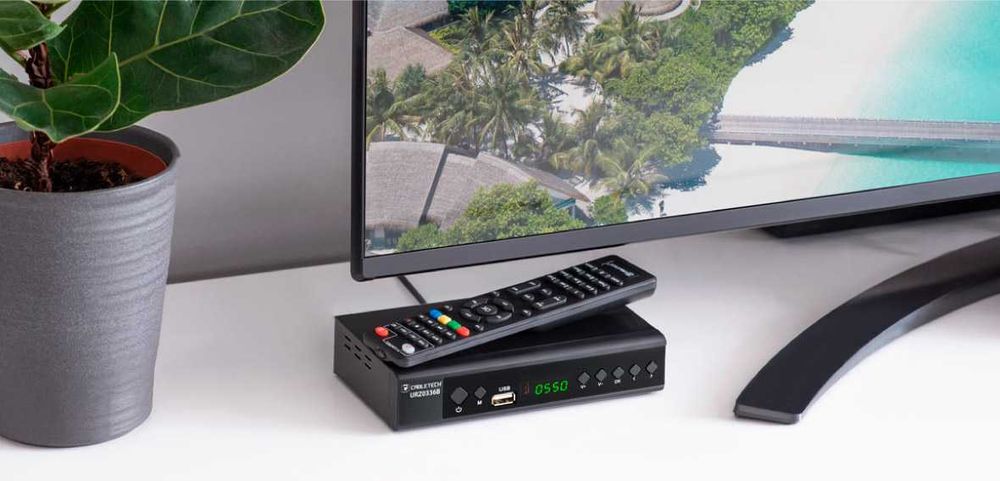 Tuner DVB-T2/C HEVC H.265 Cabletech