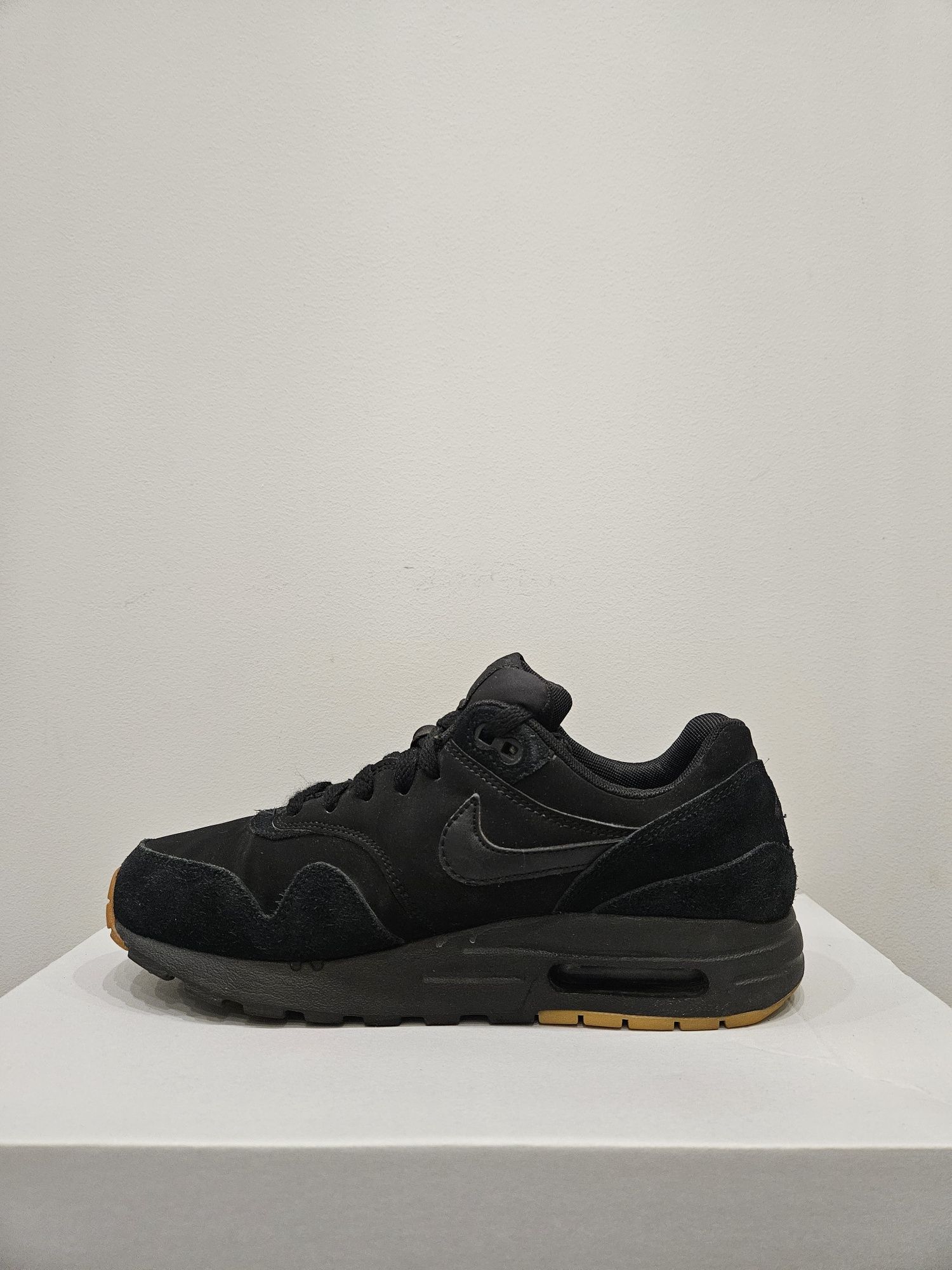 Nike Air Max 1 Triple Black – r. 39