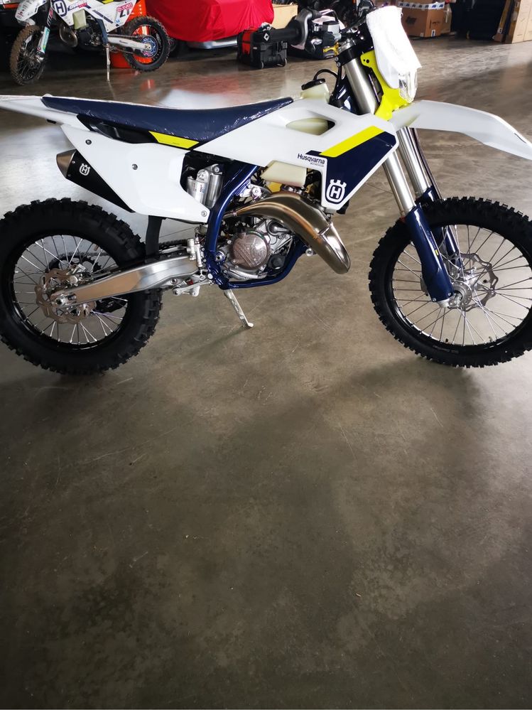 Husqvarna TE 125 nova