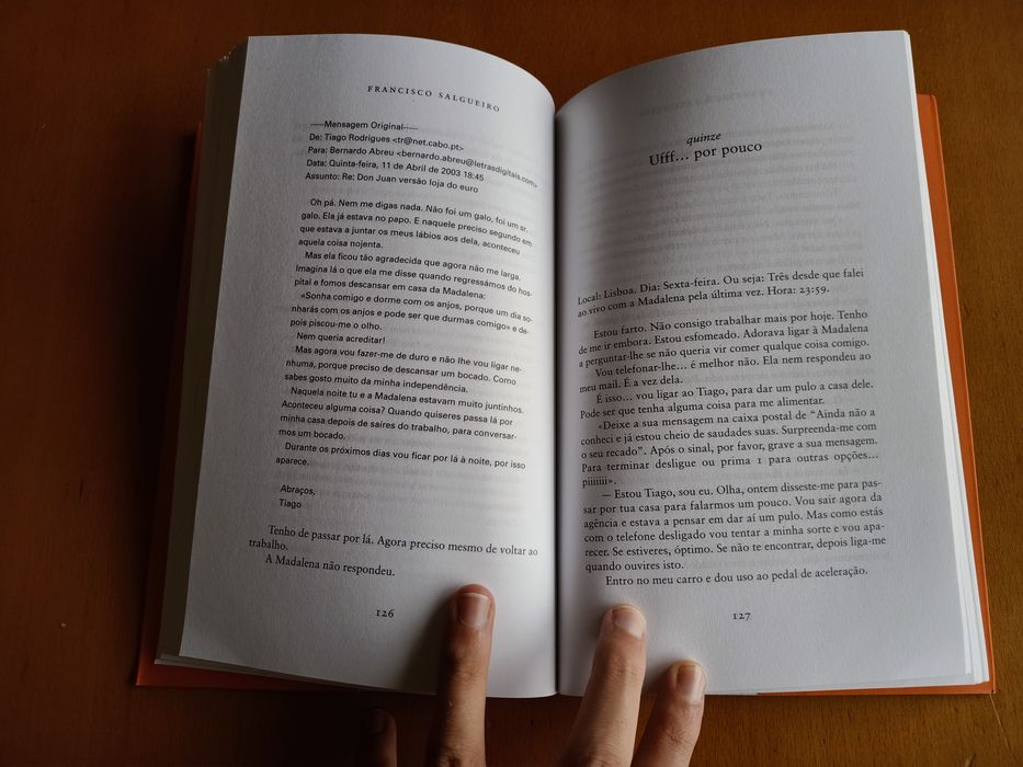 Livro " Homens há muitos" de Francisco Salgueiro