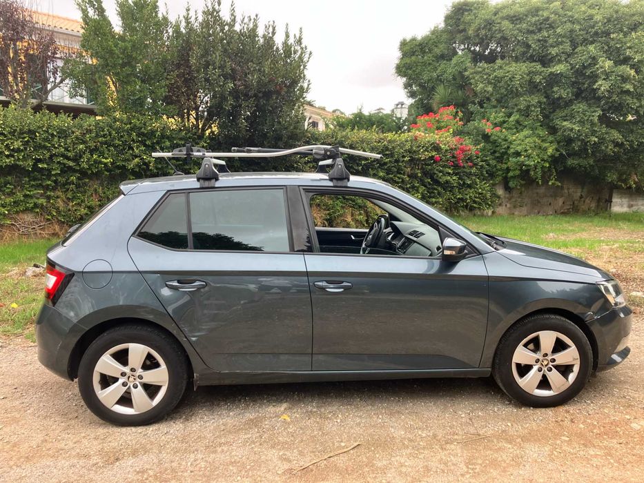 Škoda Fabia 1.0 TSI 2017 – 94,000 km – Barras e portabici