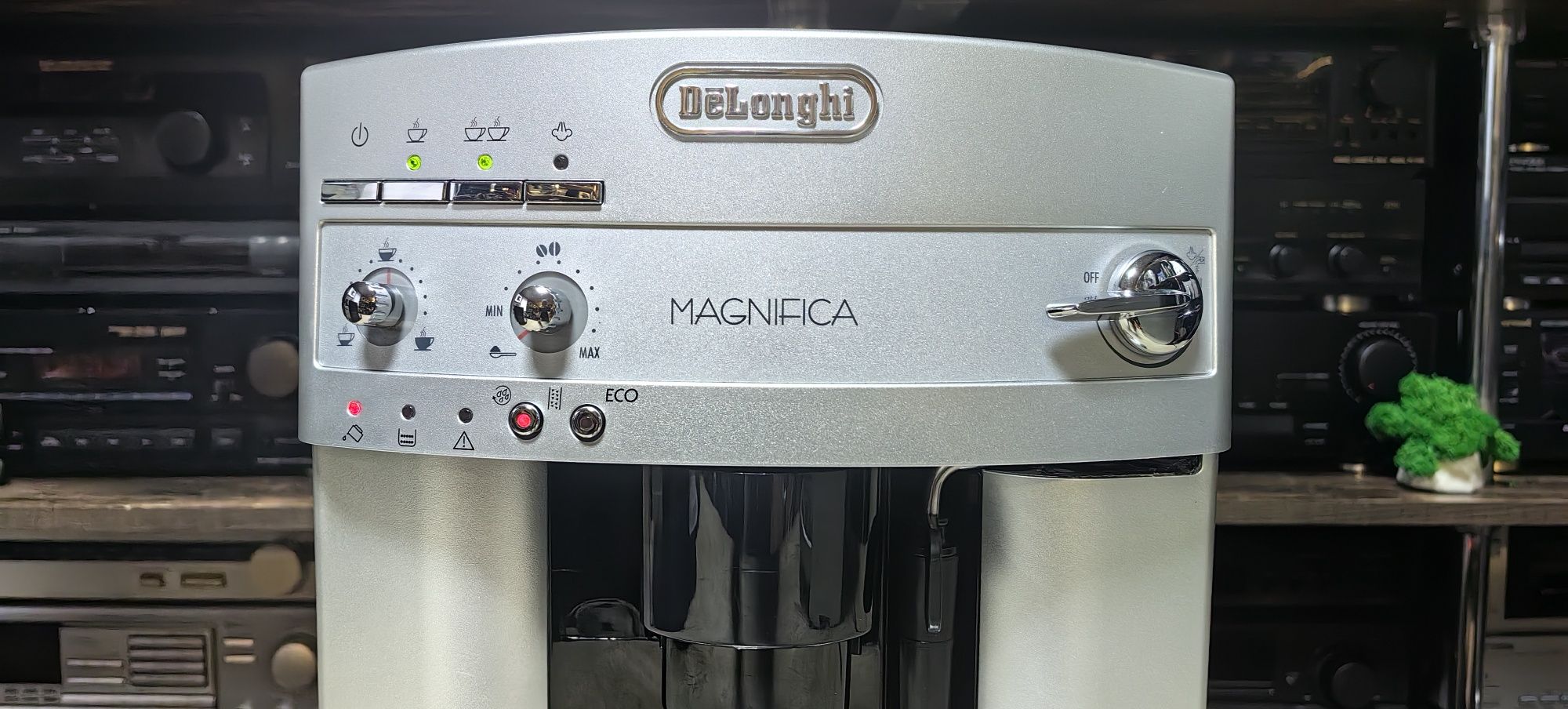 Кавові машини Delonghi Magnifica 1/2/3