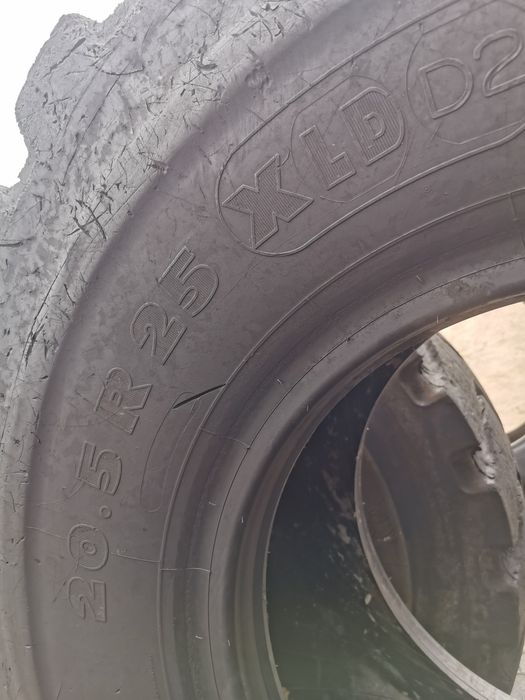 Para opon 20.5R25 X LD D2 Michelin #