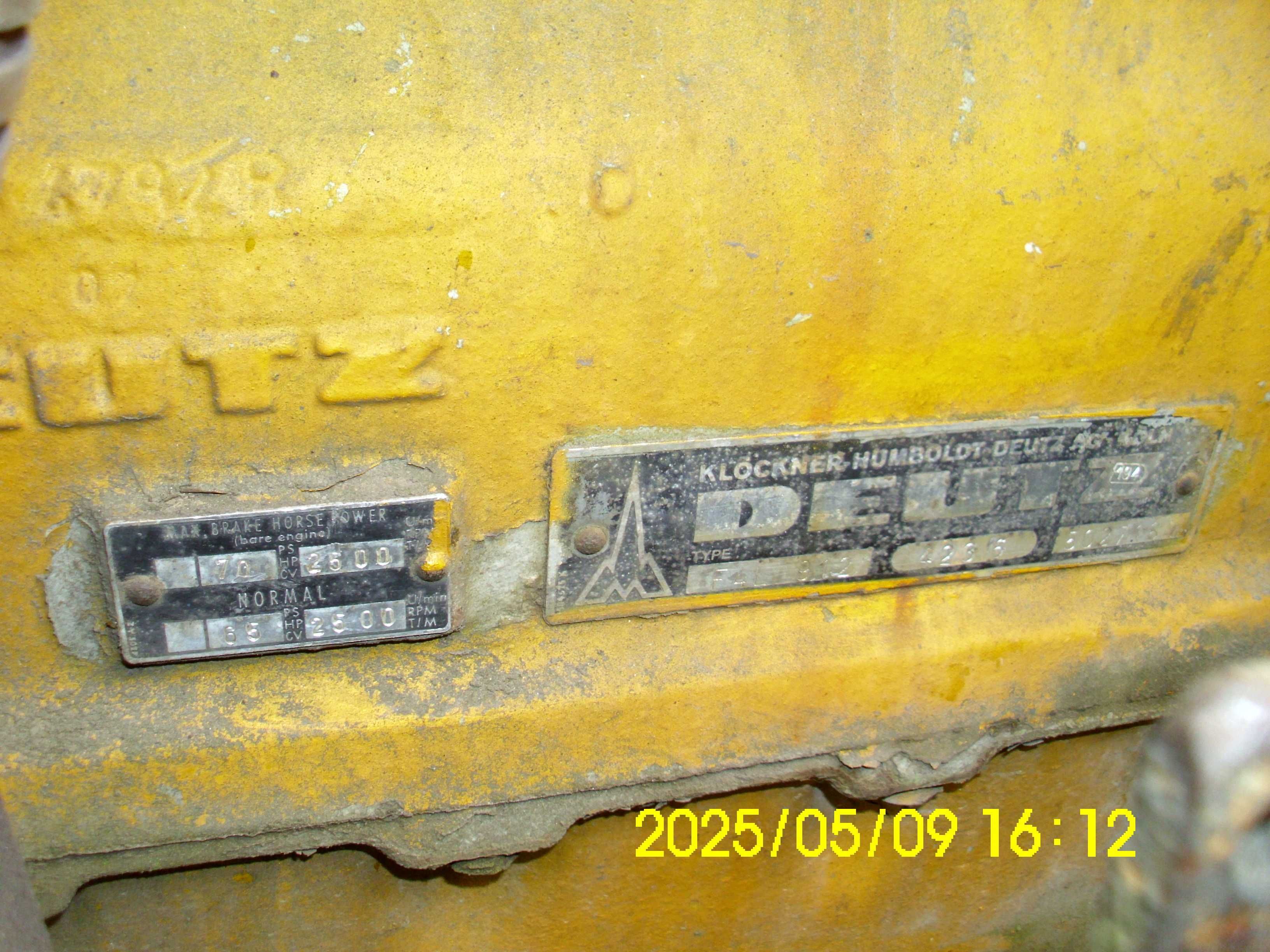 Silnik Deutz koparka Fuchs F4L912 w Koparce do odpalenia