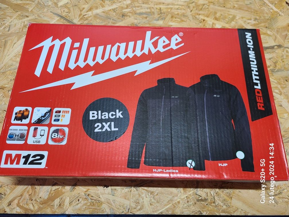 Damska kurtka Milwaukee M12HJPLADIES (XXL)