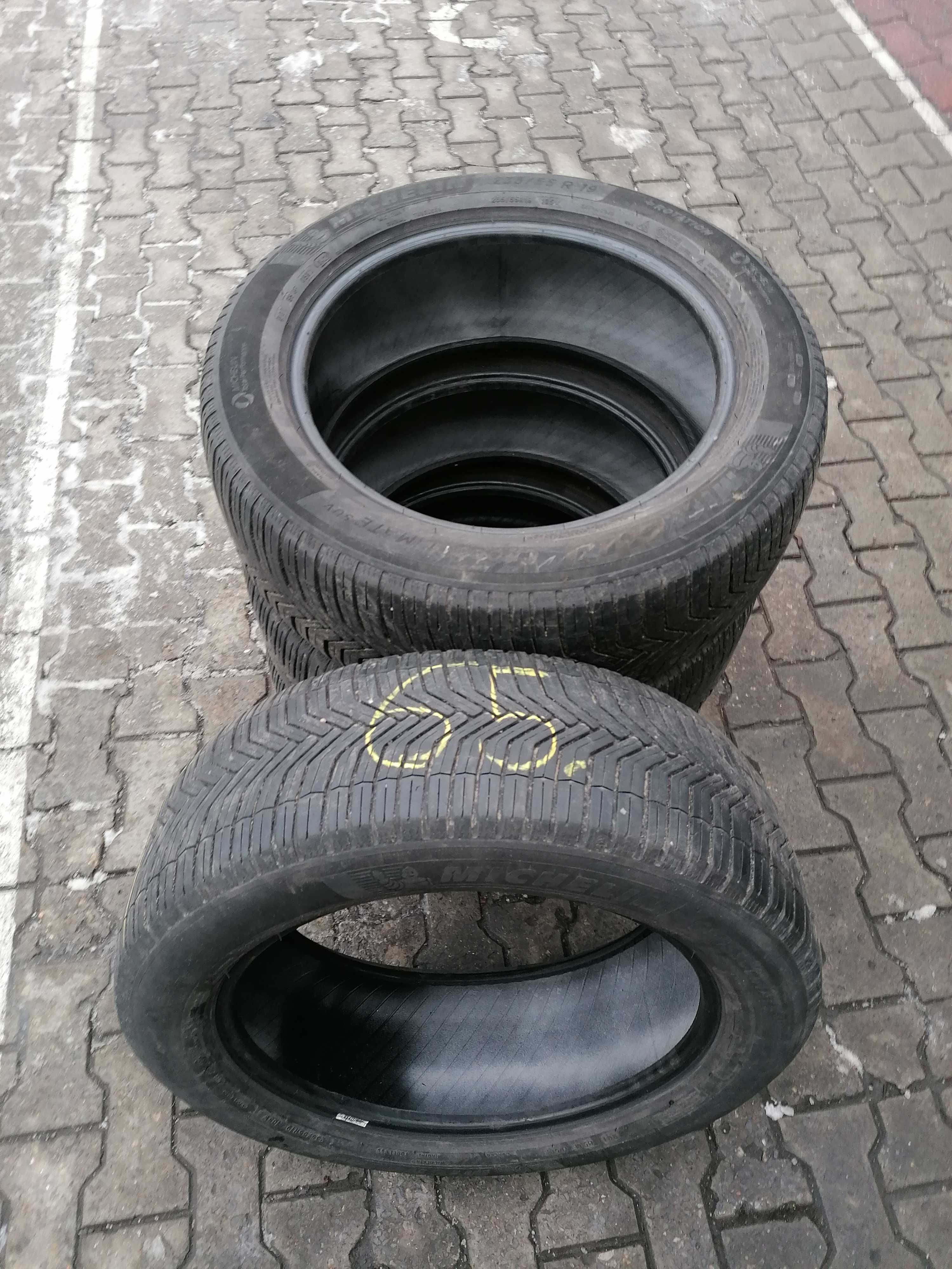 Opony całoroczne 235/55/19 Michelin 2020r 4szt