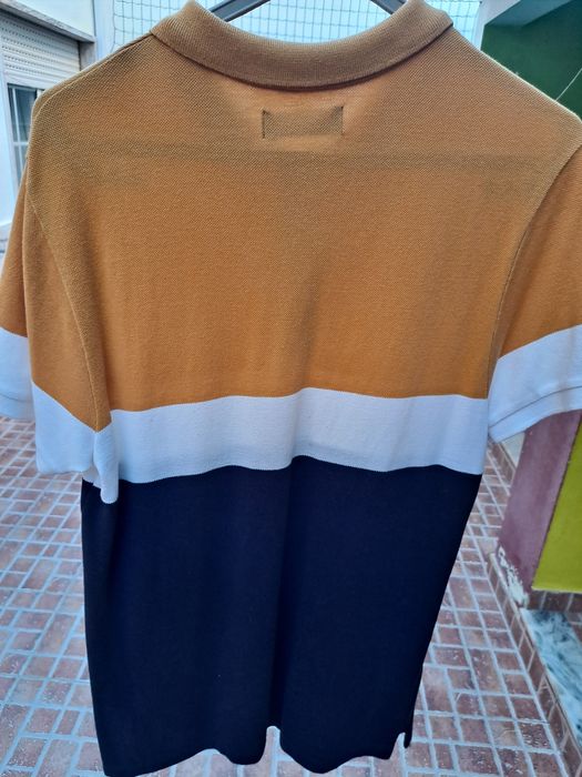 Pólo T-shirt- Bershka - M